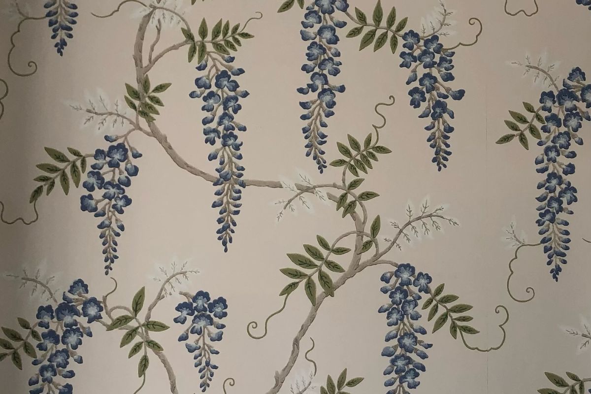 wallpaper decorators